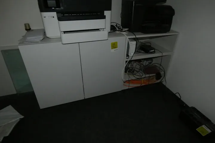 2x Sideboard ohne Technik